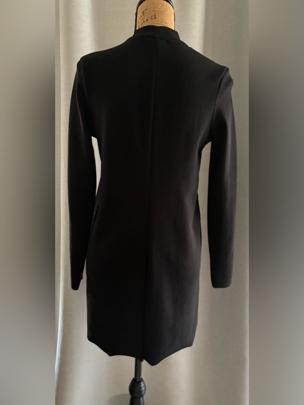 Zara Black Long-Sleeve Tunic Dress with Blue and Gold Floral Motifs - Picture 3 of 7